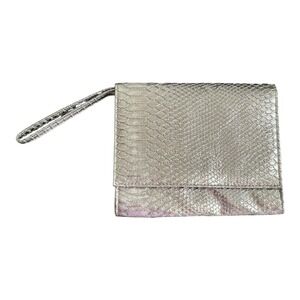 Neiman Marcus Bag Womens Metallic Gray‎ Clutch Croc Embossed Wristlet Magnetic